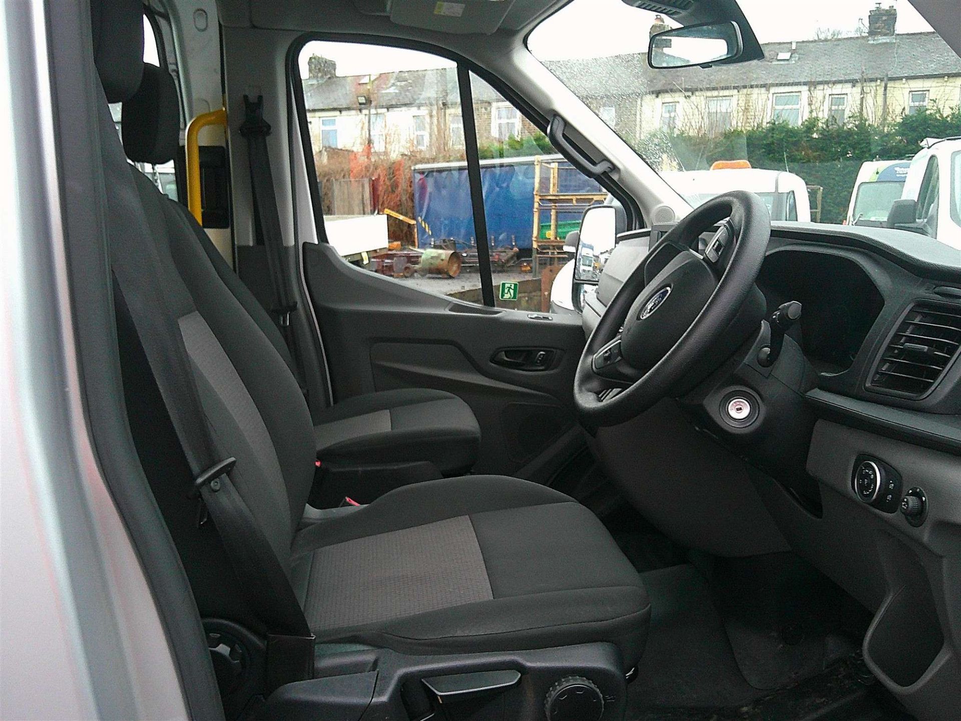 2023 23 REG FORD TRANSIT 460 L4 MINIBUS - AUTOMATIC - Image 6 of 10