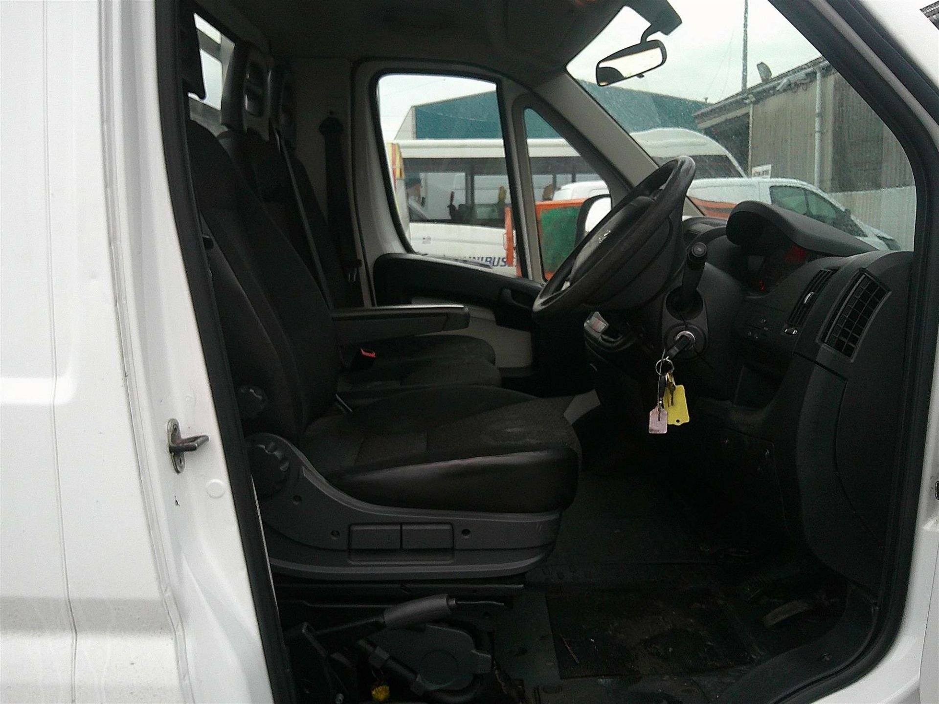 2016 16 REG PEUGEOT BOXER 335 L3 HDI DROPSIDE - Image 5 of 6