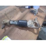 HYDRAULIC BREAKER