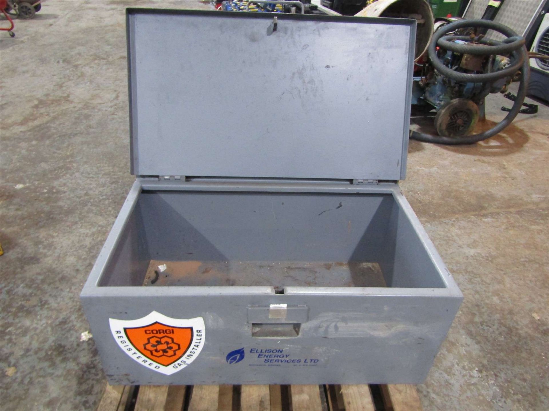 GREY TOOLBOX