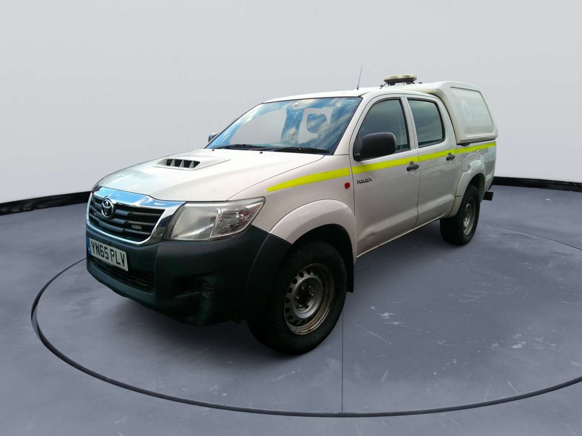 2015 65 REG TOYOTA HILUX ACTIVE DOUBLE CAB PICK UP 4WD - Image 2 of 7