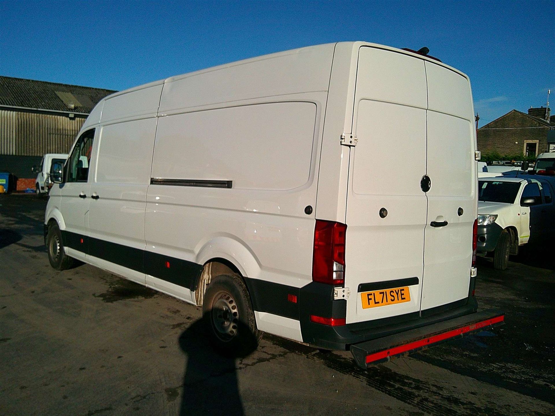 2021 - 71 reg VW CRAFTER CR35 LWB TDI - Image 3 of 7