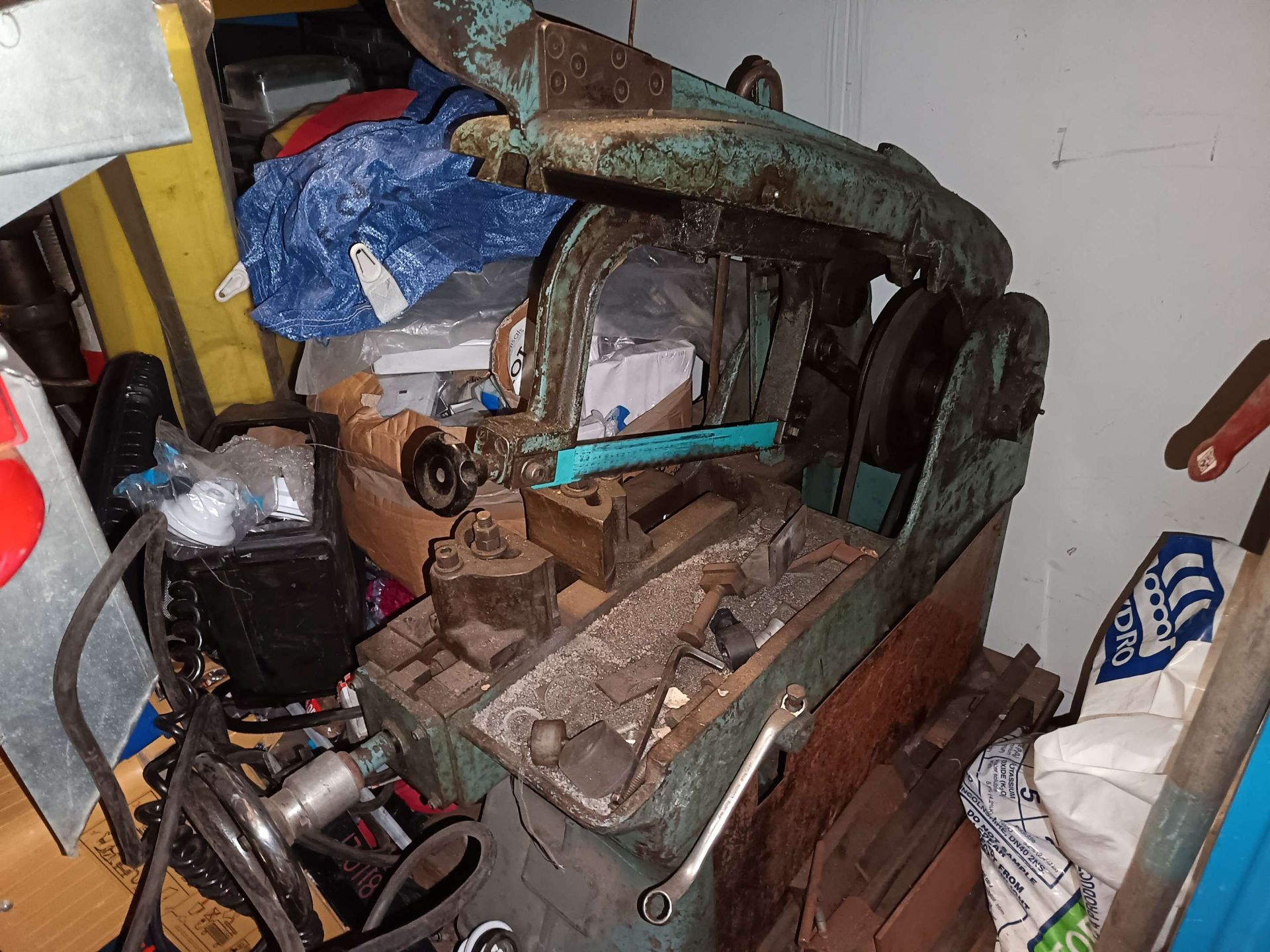 POWER HACKSAW c/w SPARE BLADES (SOLD OFF SITE - BIRMINGHAM)