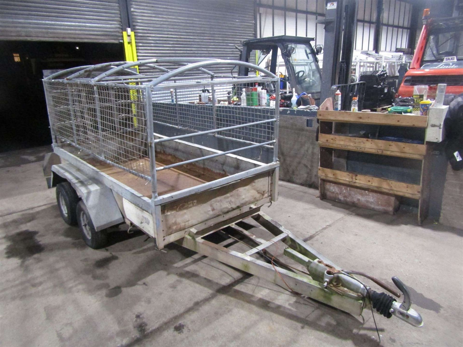 CHALLENGER TWIN AXEL PLANT TRAILER & CAGE