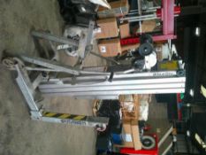 SUMNER MATERIAL LIFT SWL 360Kg [Direct Hire Co.]