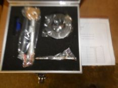 1 x Oxford Precision 3 points inside micrometer, size 35-40mm, code: OXD-335-5270K - new in case (