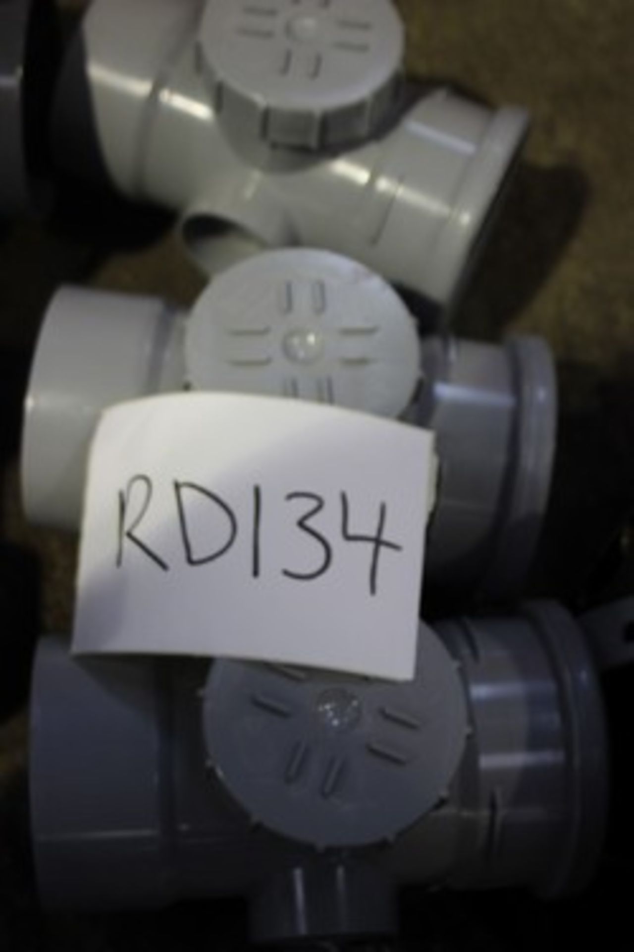 A magnum of drainage products, including 1 x pack of 3 Clark drain garage pack, pipe clips, - Image 6 of 9