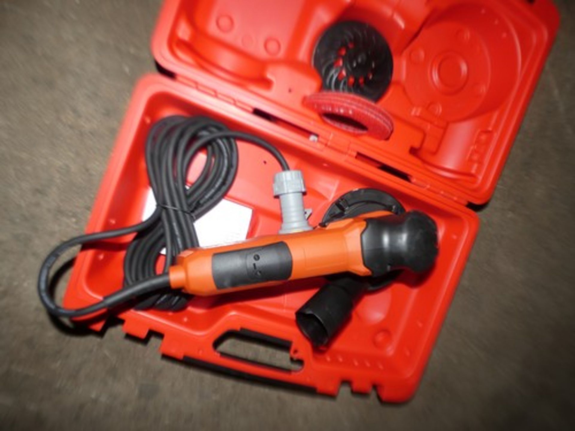 1 x Hilti DGH130, 110v concrete grinder with accessories and case - new in case (SW20)H2