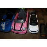 Two children's push along cars (Land Rover Discove