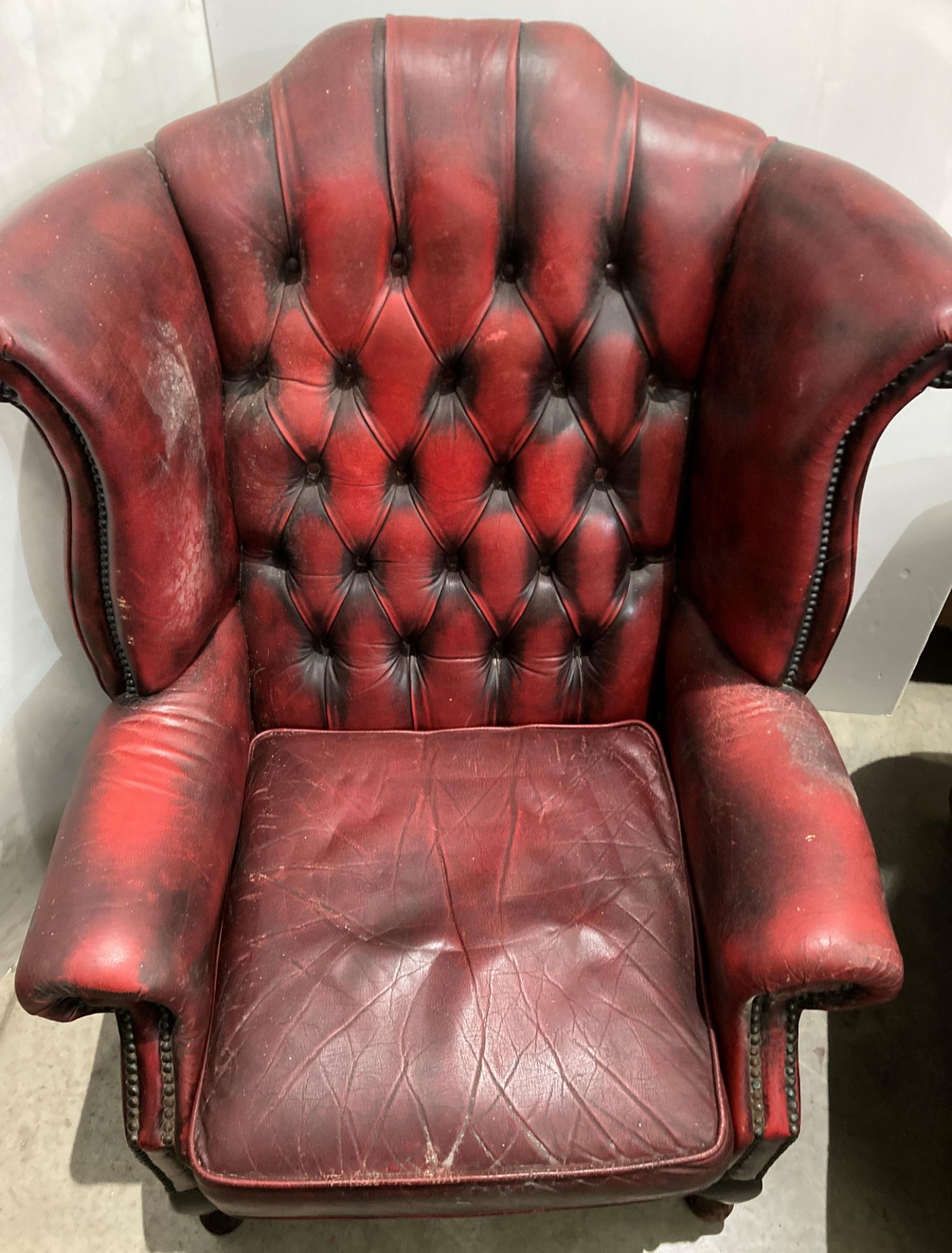 An oxblood red leather button back high wingback armchair (CWH Ref: MA7) - Image 3 of 4