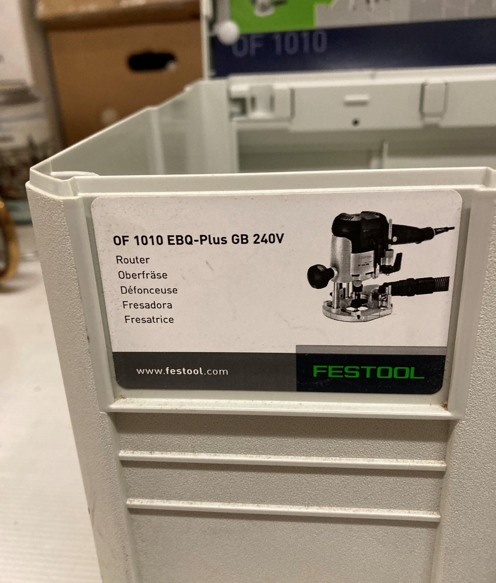 Festool Spindle Block Festool model: OF-1010 EBQ plunge router featuring a spindle lock for ...