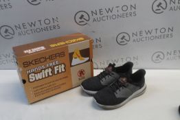 1 BOXED MENS SKECHERS HANDS FREE SLIP ON SHOES UK SIZE 11 RRP Â£49