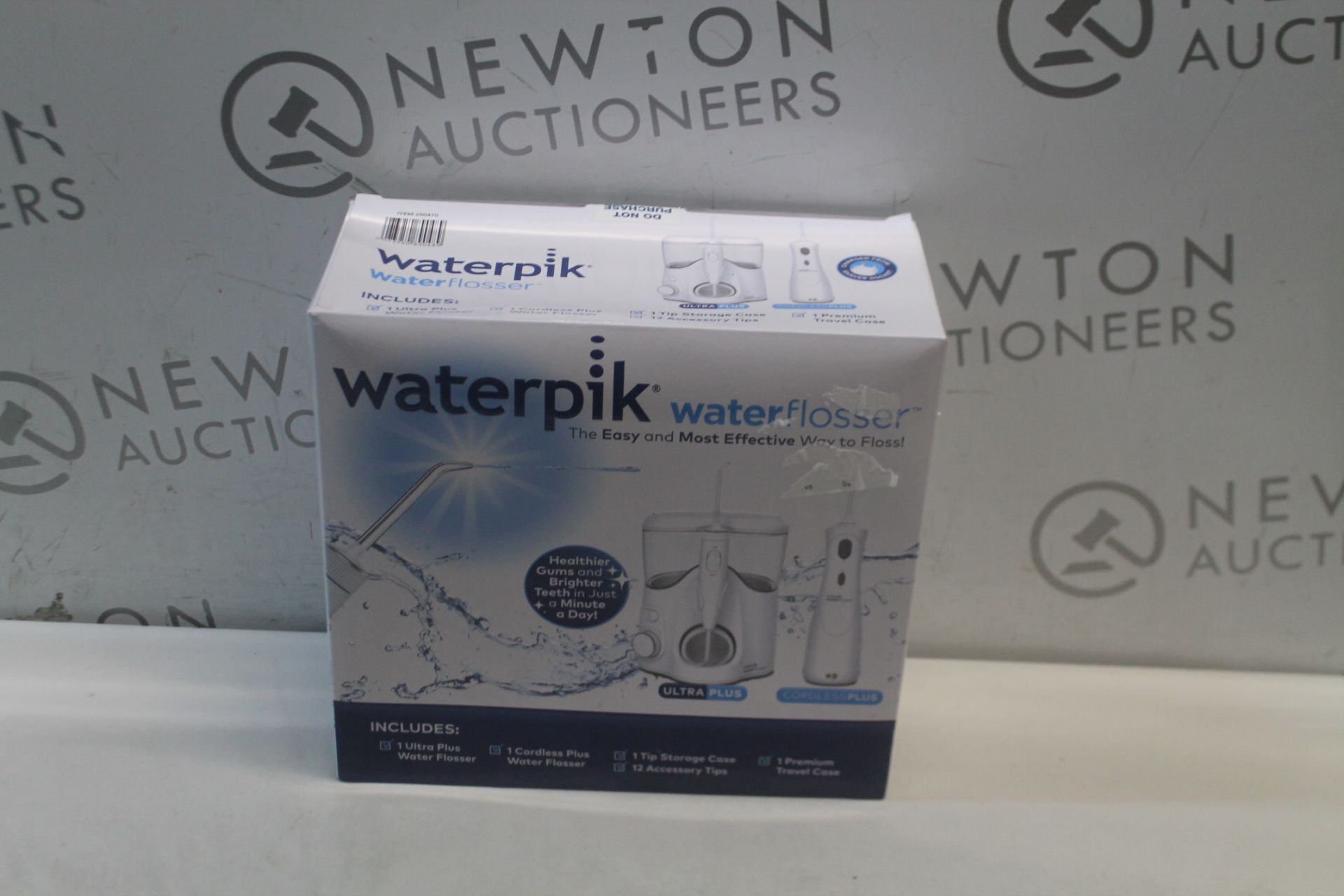 1 BOXED WATERPIK ULTRA PLUS WATER FLOSSER RRP Â£99