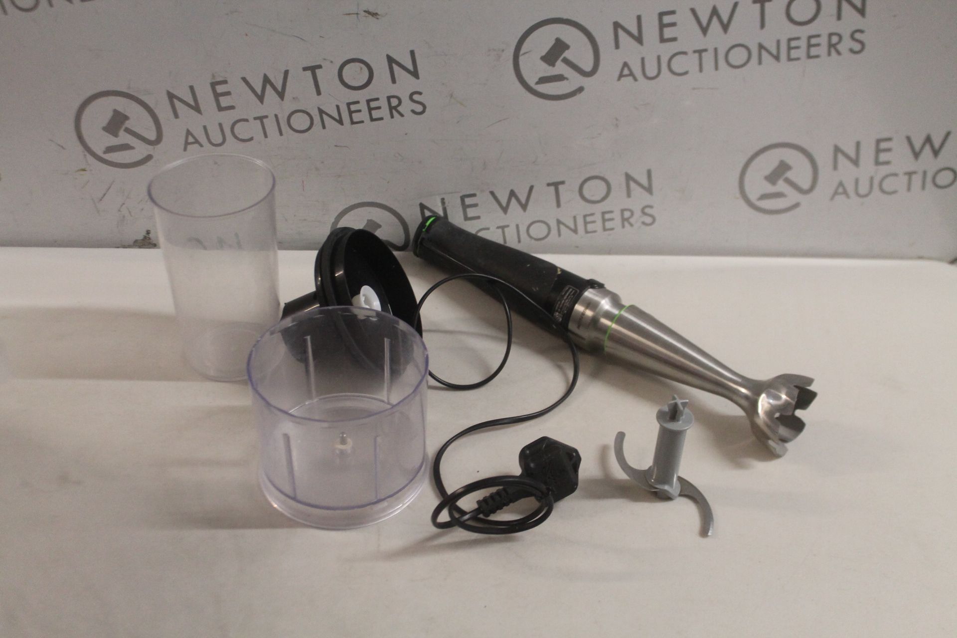 1 BRAUN MULTI QUICK HAND BLENDER RRP Â£69.99
