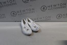 1 PAIR OF SUPERGA TRAINERS RRP Â£19.99