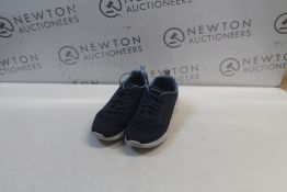 1 PAIR OF SKETCHER MENS LITE TRAINERS SIZE 11 RRP Â£39.99