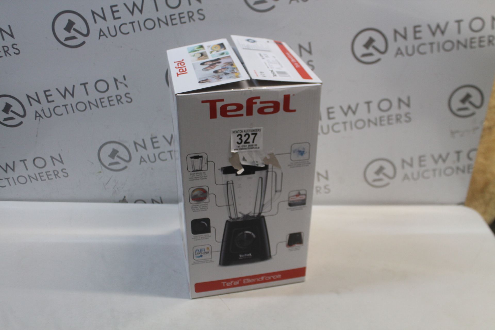 1 BOXED TEFAL BLENFORCE BLENDER RRP Â£29.99