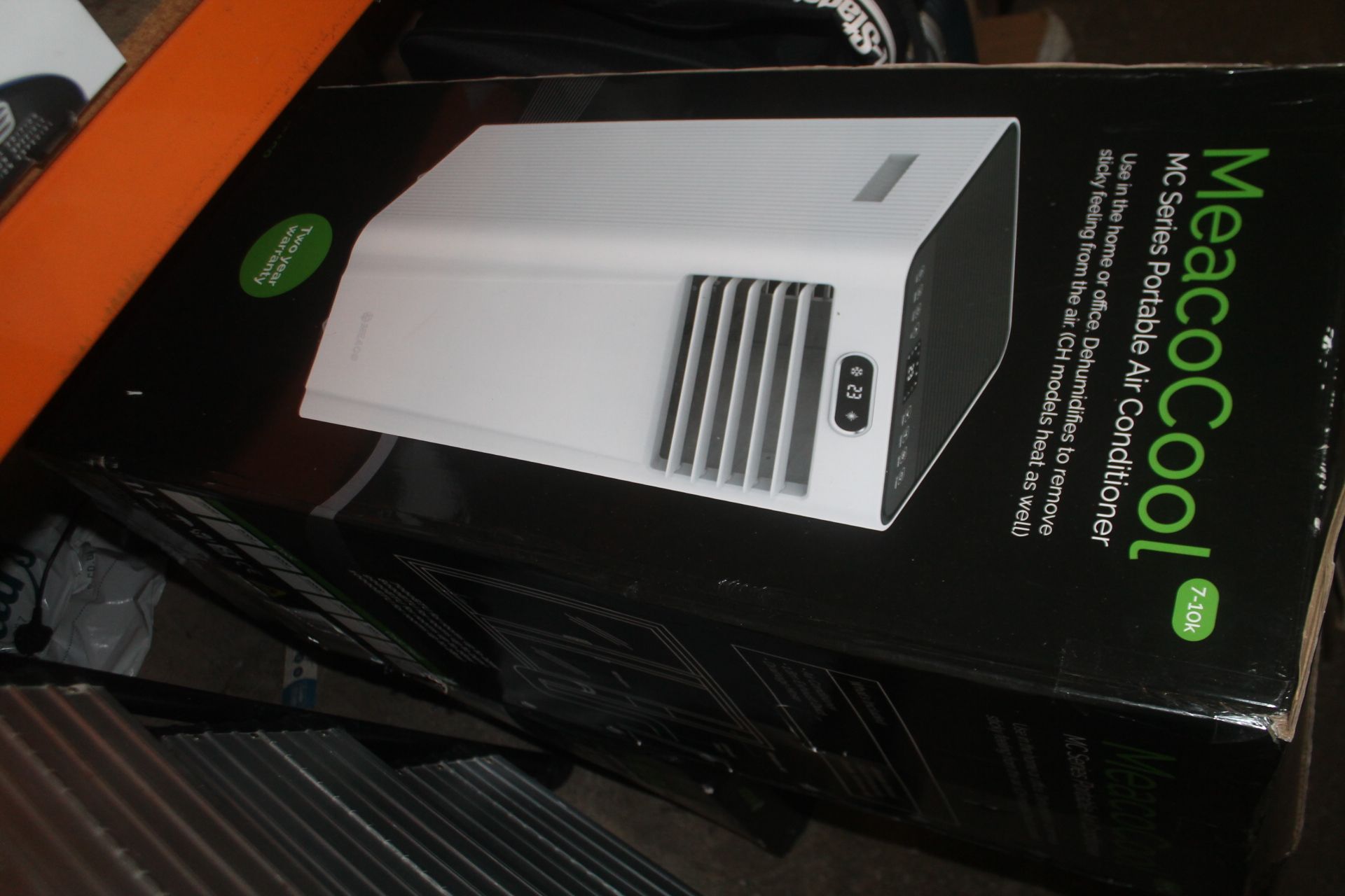 1 BOXED MEACOCOOL 10K BTU PORTABLE AIR CONDITIONER & HEATER RRP Â£399