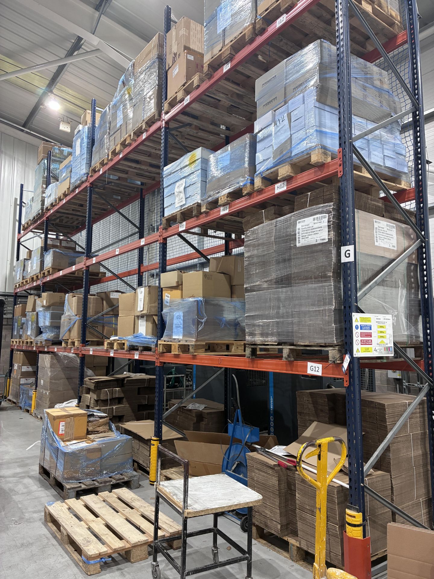 (9) Bays of pallet racking - As lottedHeight: (4) 6mtr Bays | (5) 7 ...