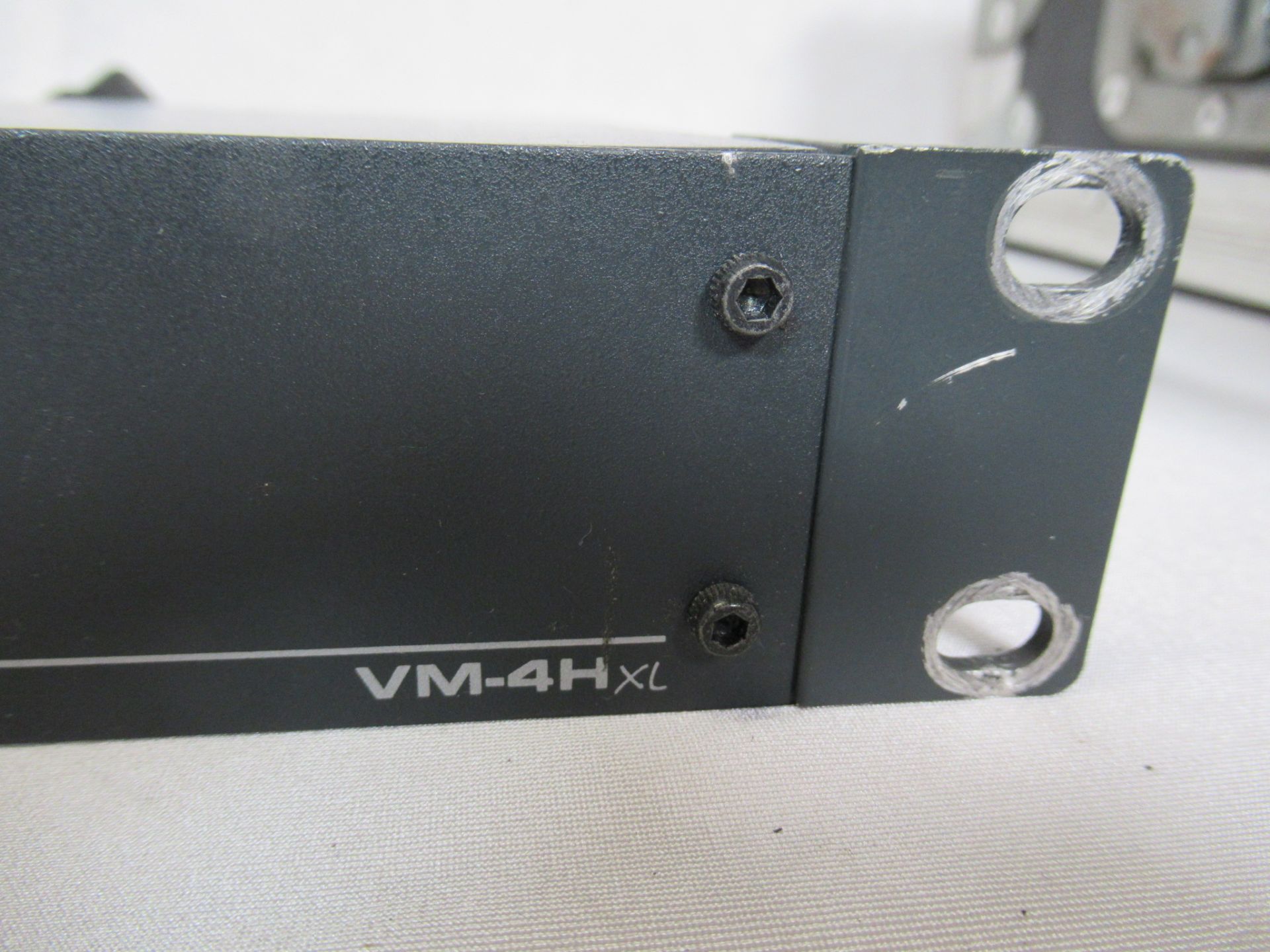 Kramer VM-4HXL 1:4 HDMI distribution amplifier - Image 5 of 10