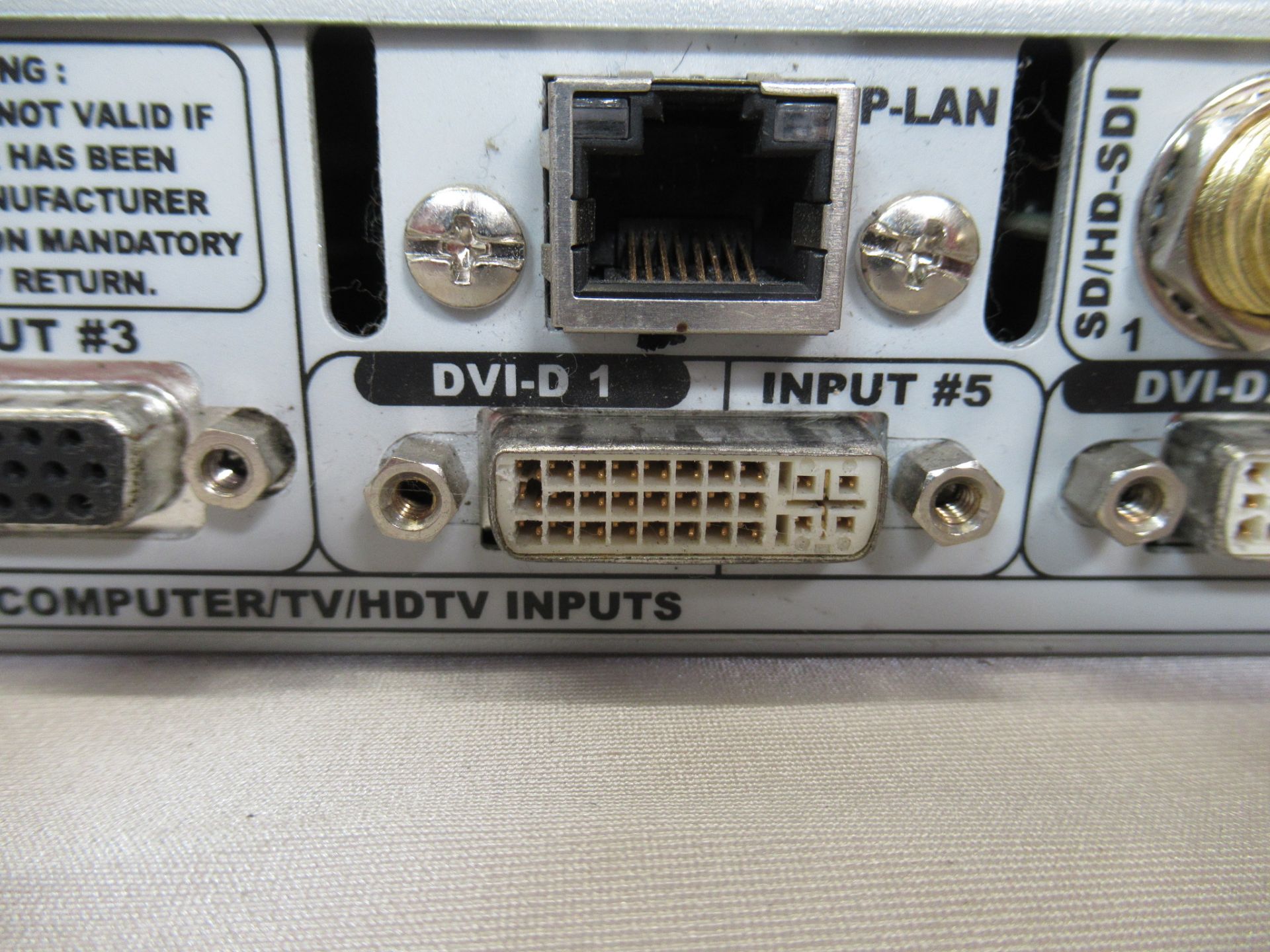 Analog Way Pulse LE PLS200 Dual Scaler Mixer Switcher - Image 6 of 9