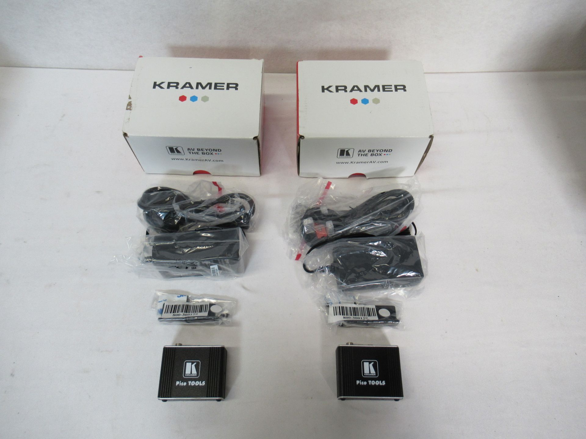 (2) Kramer PT-872XR HDMI 4K line receivers (unused)