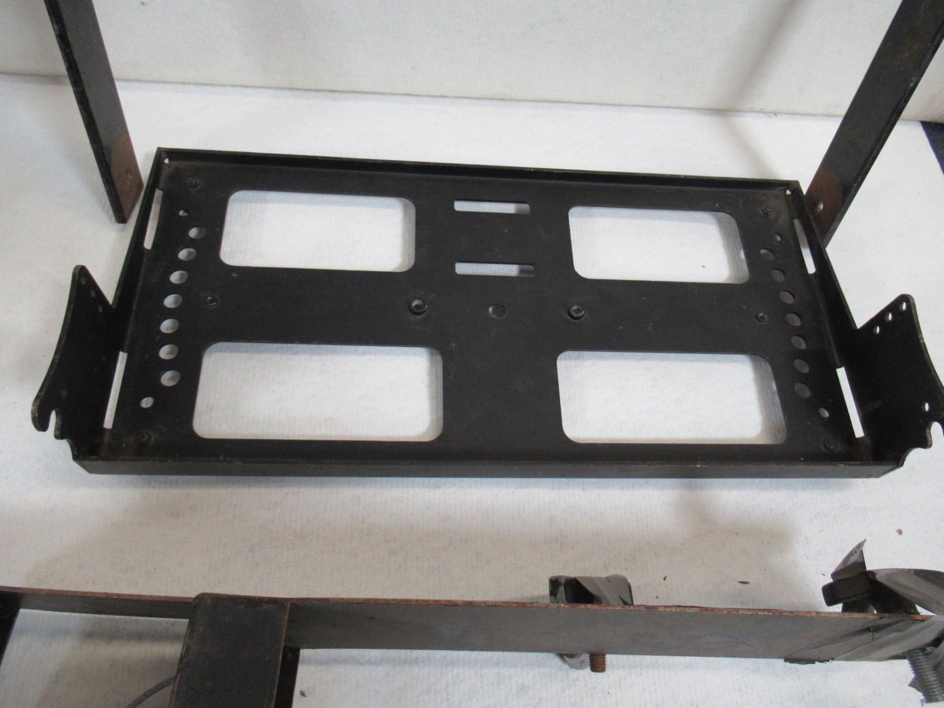 (2) D&B Flying frames - Image 12 of 14