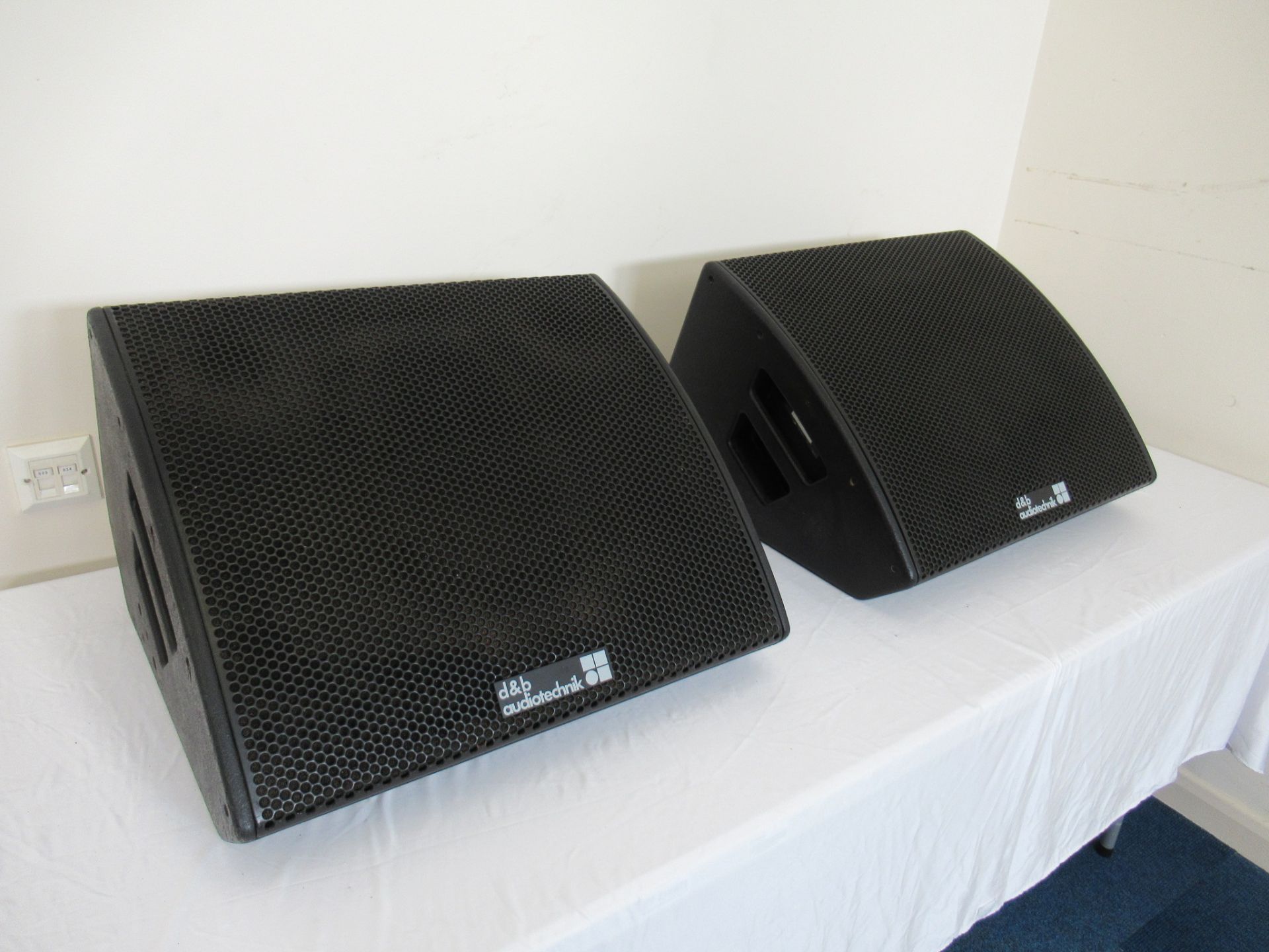 (2) d&b Audiotechnik M4 Stage Monitors
