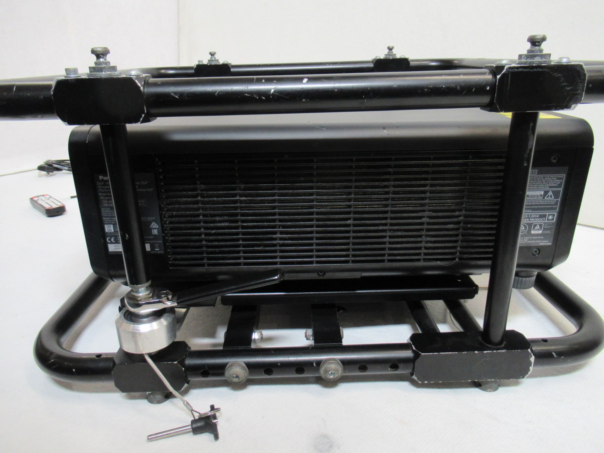 Panasonic PT-RZ770B WUXGA digital light processing projector - Image 9 of 19