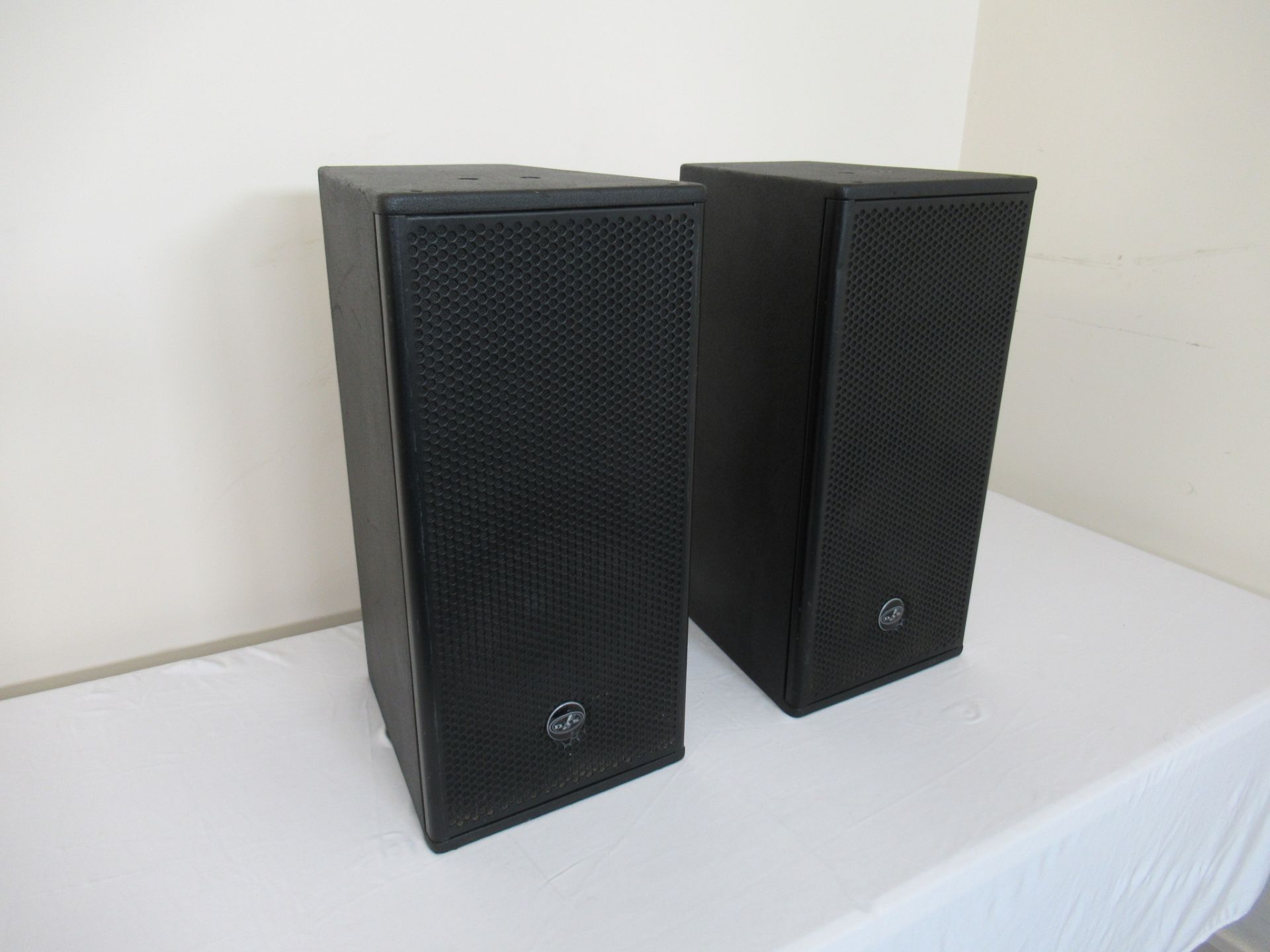(2) DAS Audio Artec-510 Black Speakers