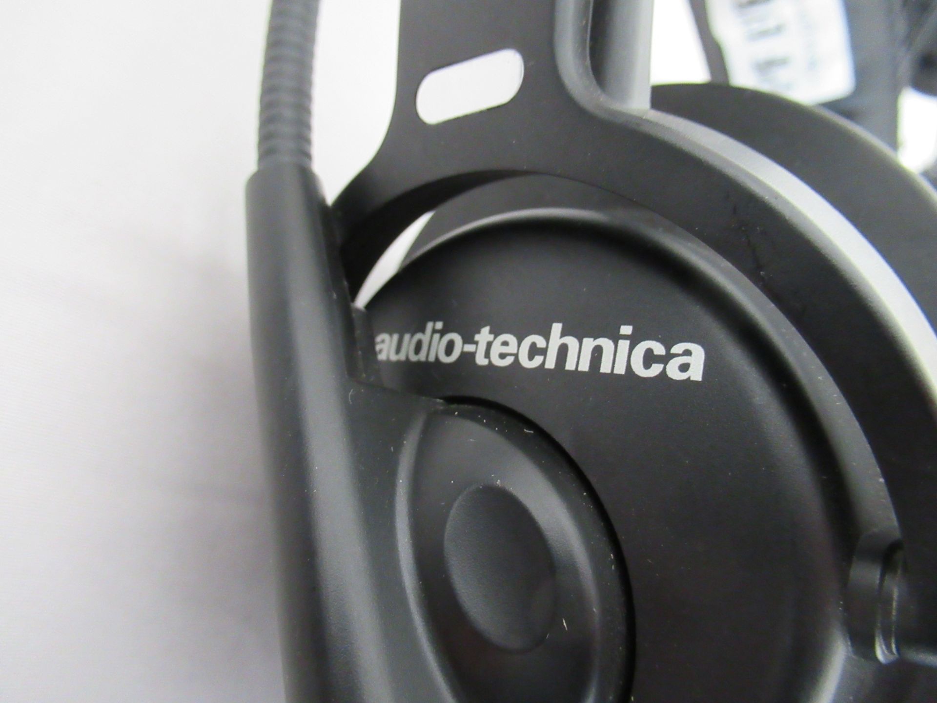 (7) Audio-Technica BPHS1 Broadcast Stereo Headset - Image 3 of 5