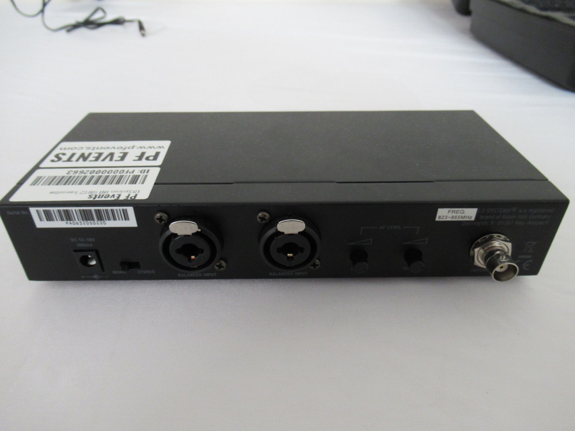 LD Systems MEI100G2 In-Ear Monitoring System - Image 7 of 14
