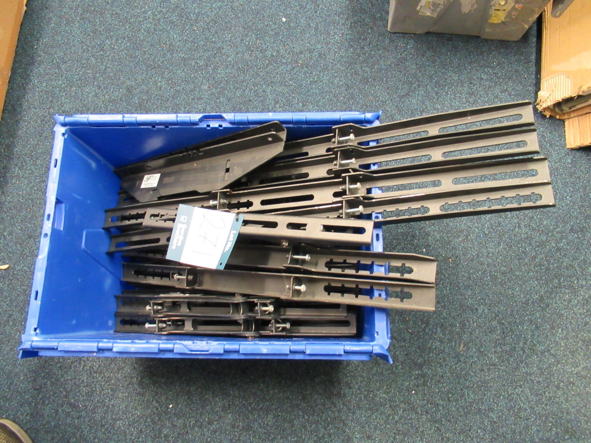 (26) Unicol screen tilting mounting brackets and fixed mounting brackets - Image 6 of 7