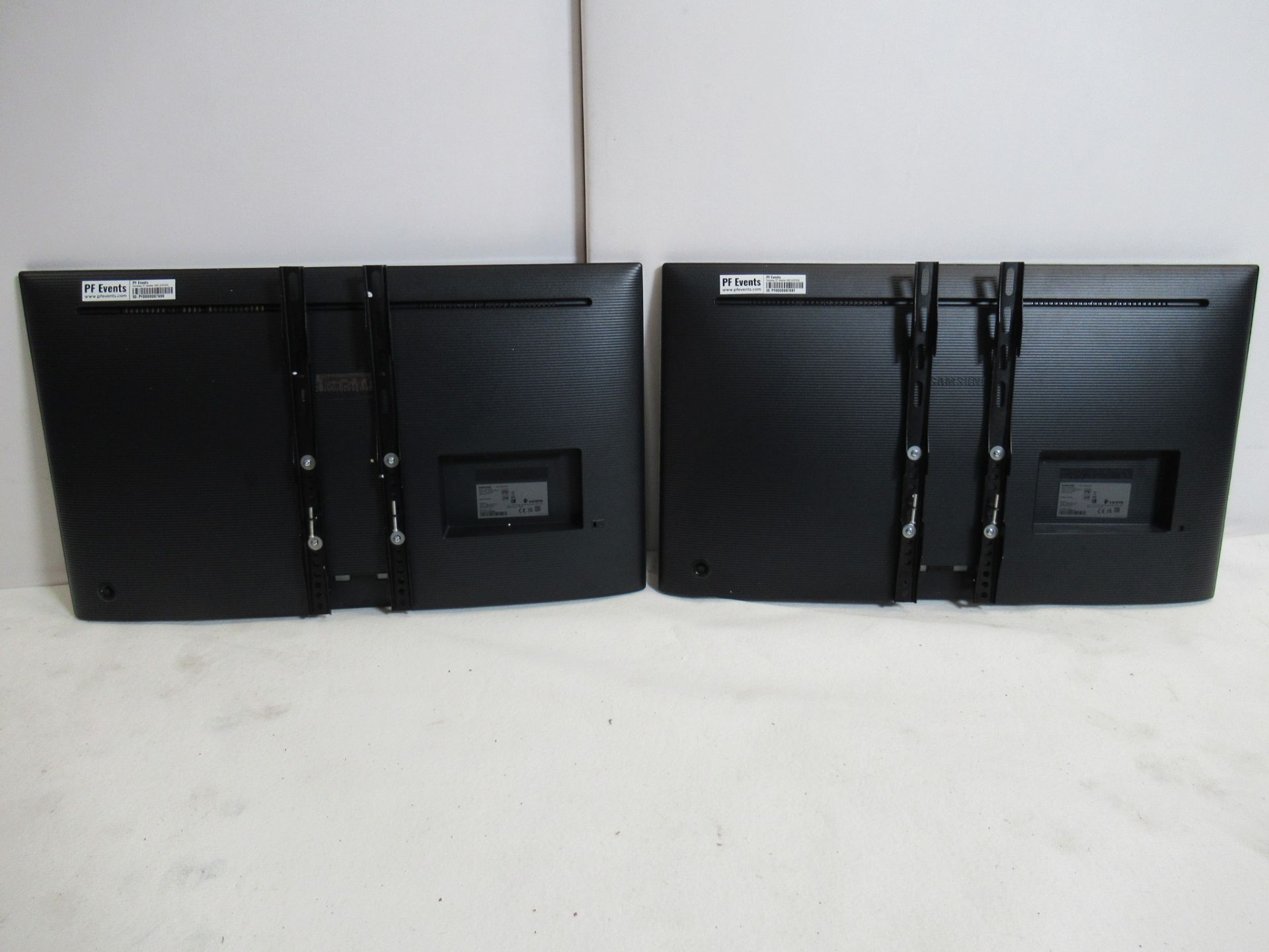 (2) Samsung U32J590UQP - UJ59 Series - 32" LED monitor - 4K - Image 5 of 8