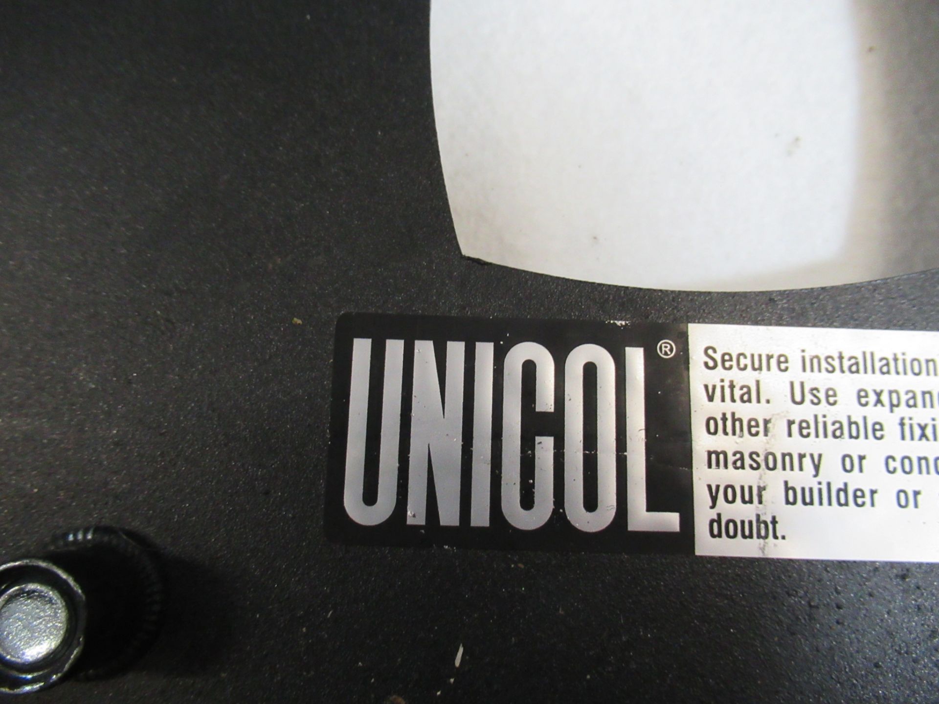 Samsung The Terrace QE75LST7D 75" Outdoor Samsung Neo QLED 4K Ultra HD HDR Smart TV - Image 13 of 16