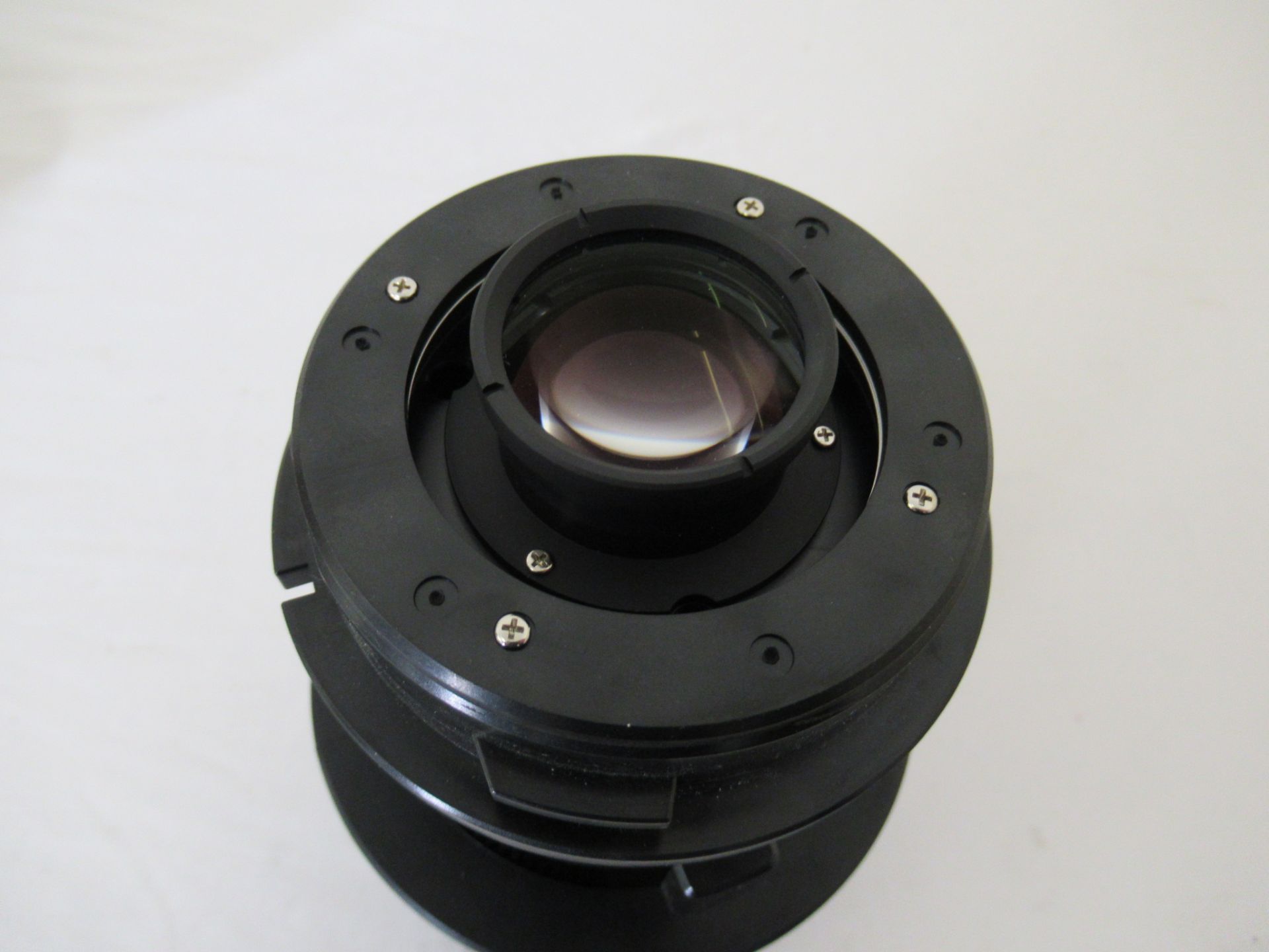 Sanyo LNS-W21 on-axis short fixed projection lens 1.3-1.9:1 - Image 3 of 6