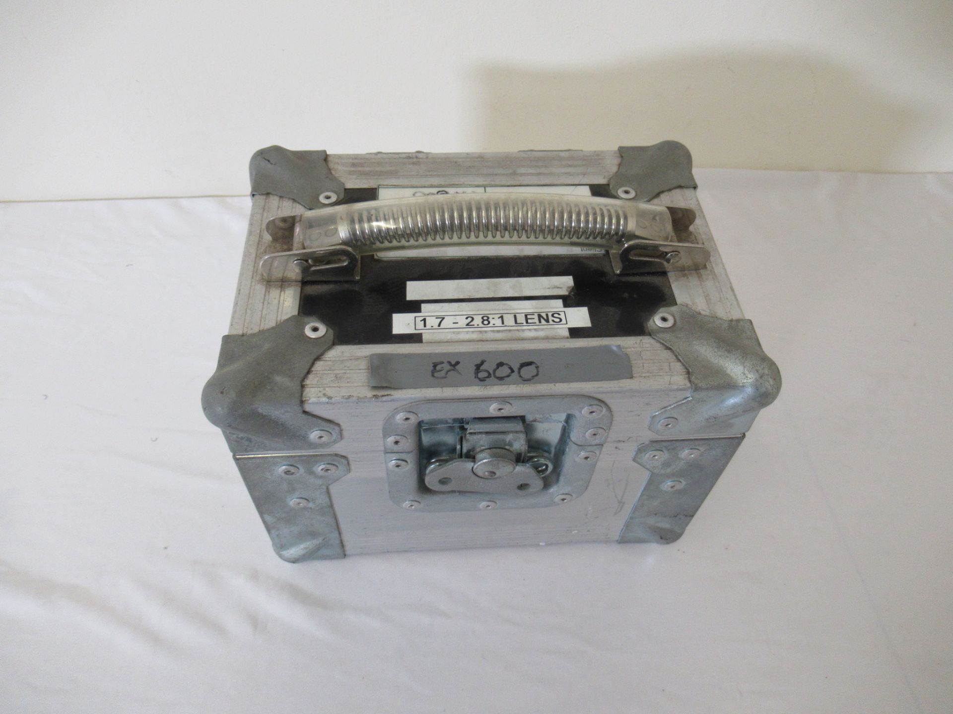 Sanyo LNS-S20 standard projection zoom lens 1.7-2.8:1 - Image 7 of 9