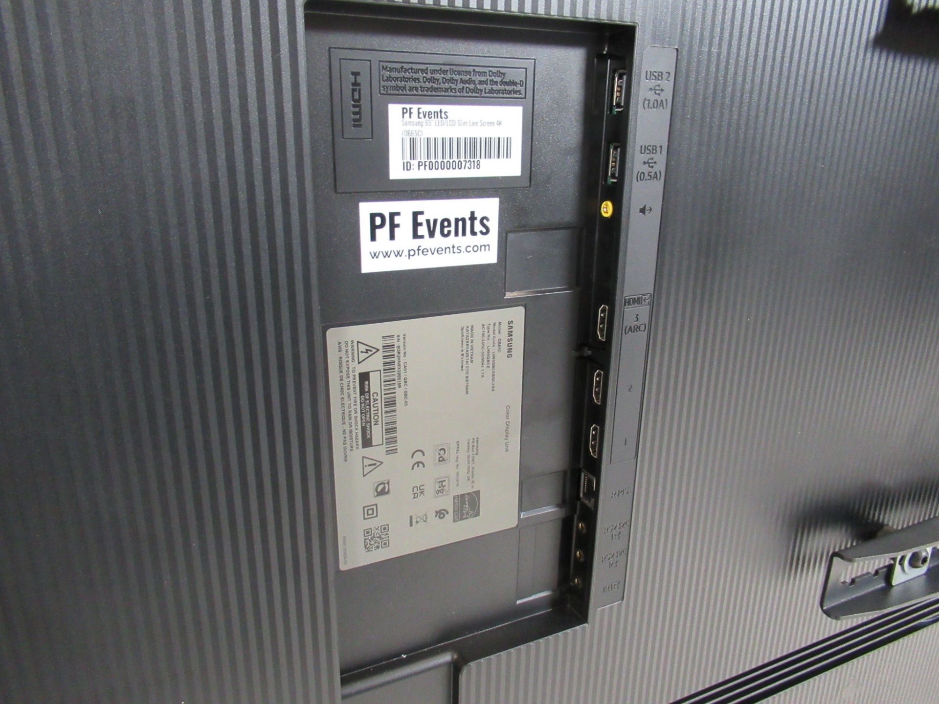 Samsung QB65C QBC Series - 65" LED-backlit LCD display - Crystal UHD 4K - Image 5 of 11