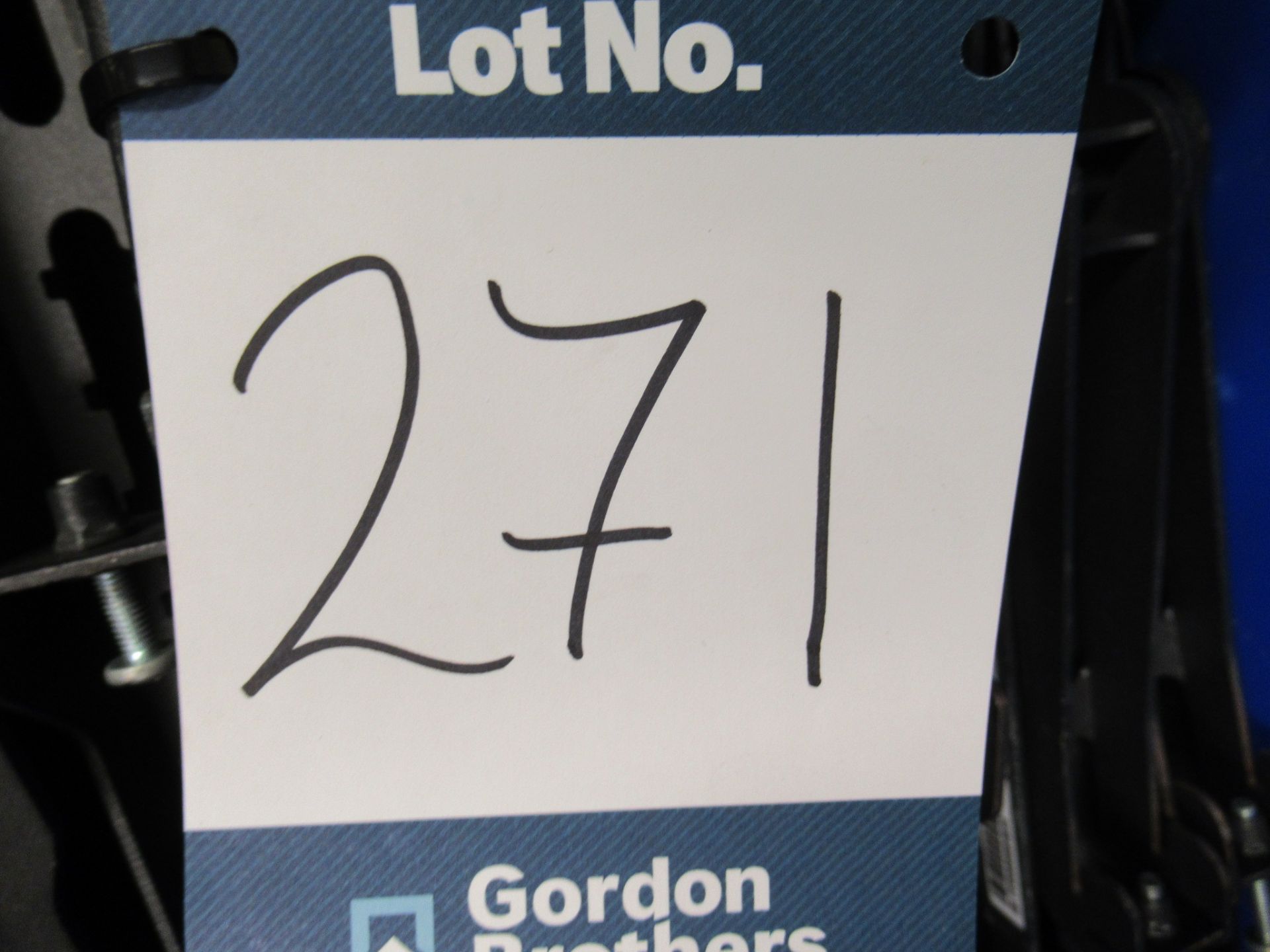 (26) Unicol screen tilting mounting brackets and fixed mounting brackets - Image 7 of 7