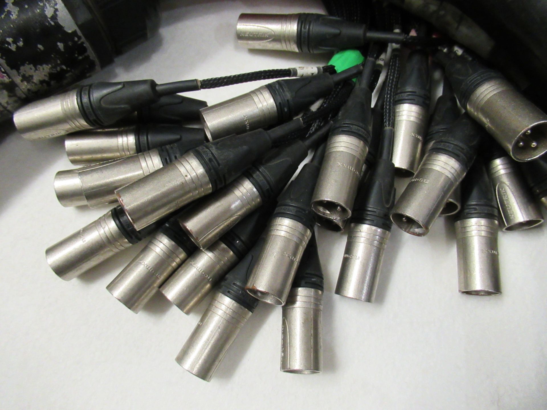 VEAM Passive Split Rack - Image 17 of 23