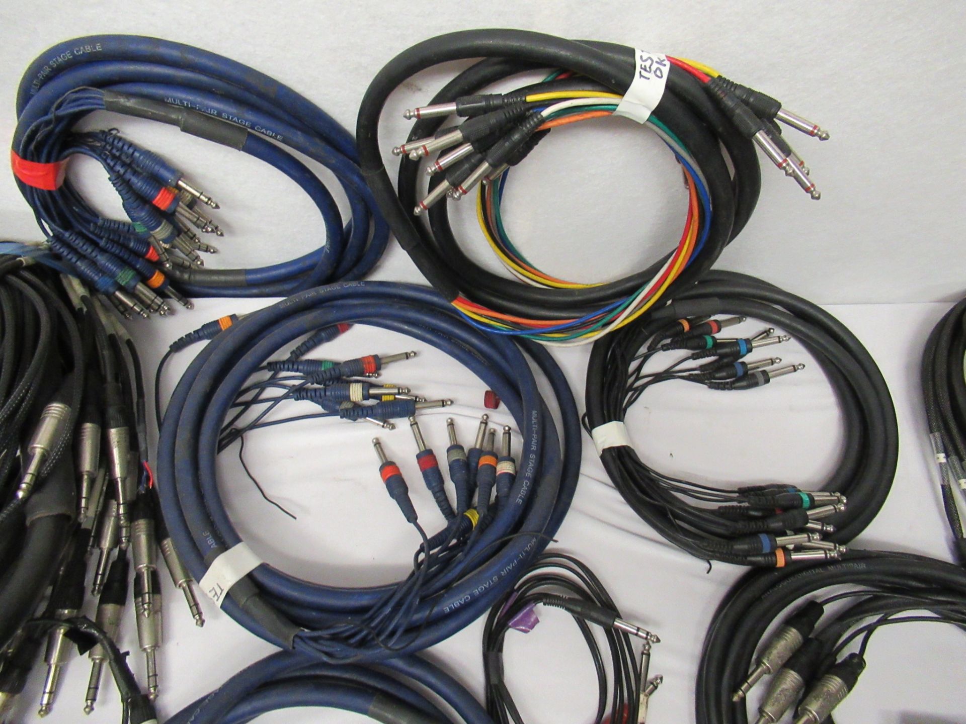 Quantity of insert looms and 1/4" jack looms - Image 4 of 9