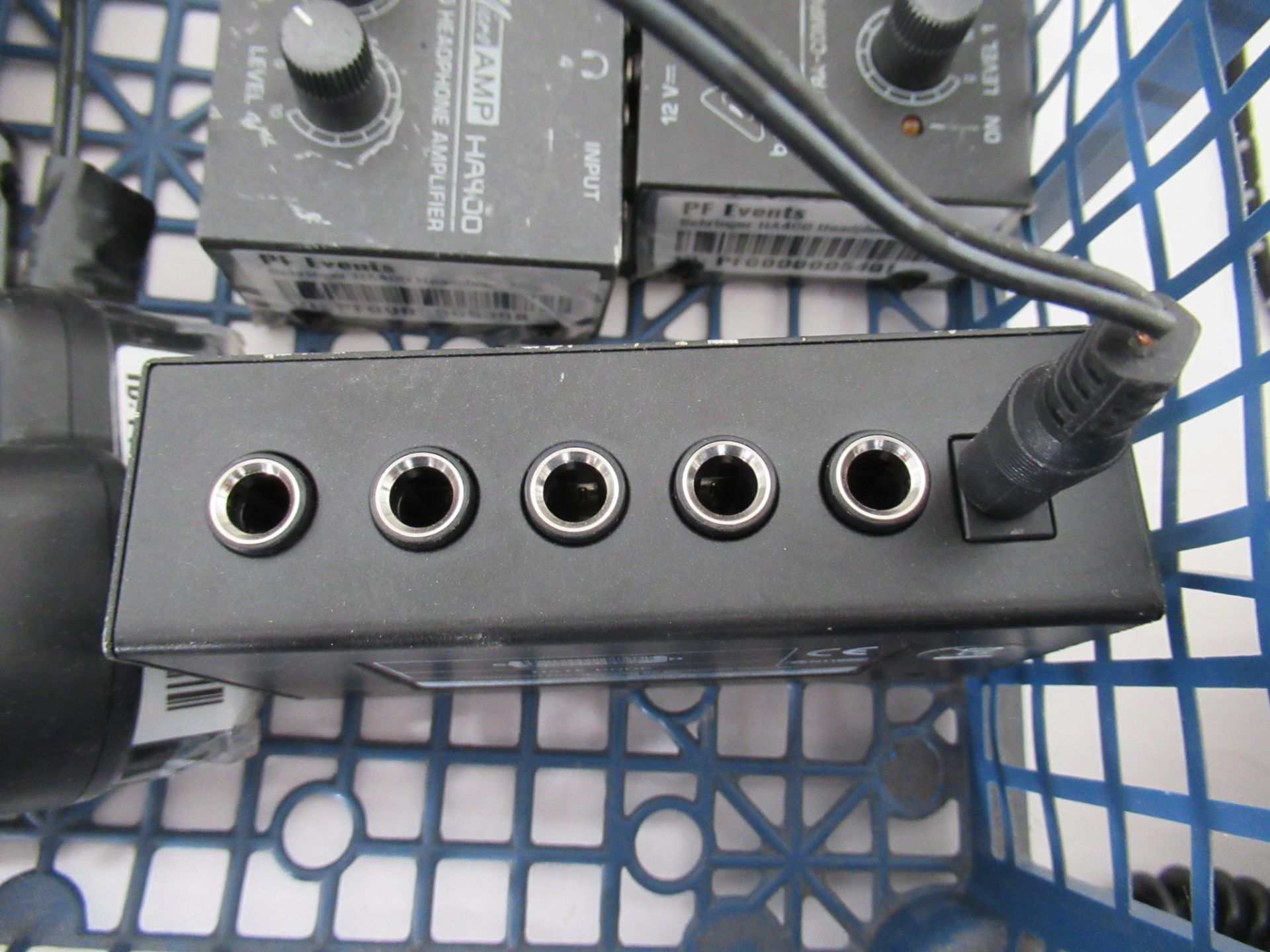 Twenty-Two assorted headphones - Image 8 of 11