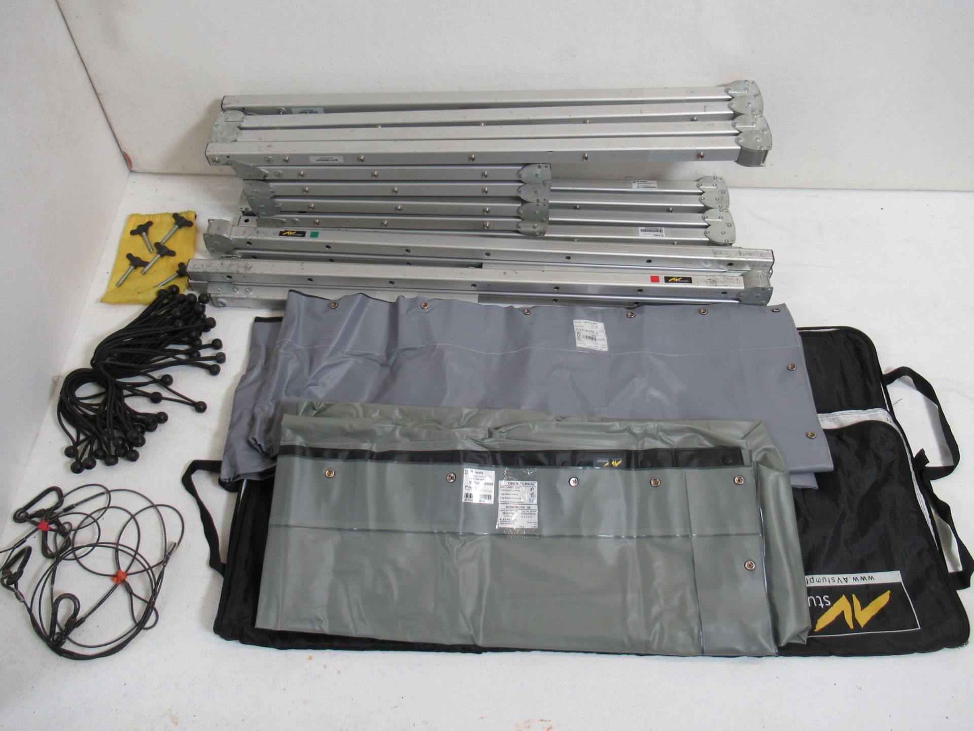 AV Stumpfl Monoblox32 Front and Rear Projection Screen