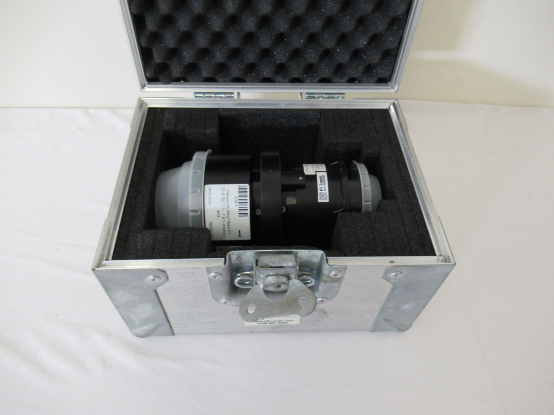 Sanyo LNS-W21 on-axis short fixed projection lens 1.3-1.9:1 - Image 8 of 10