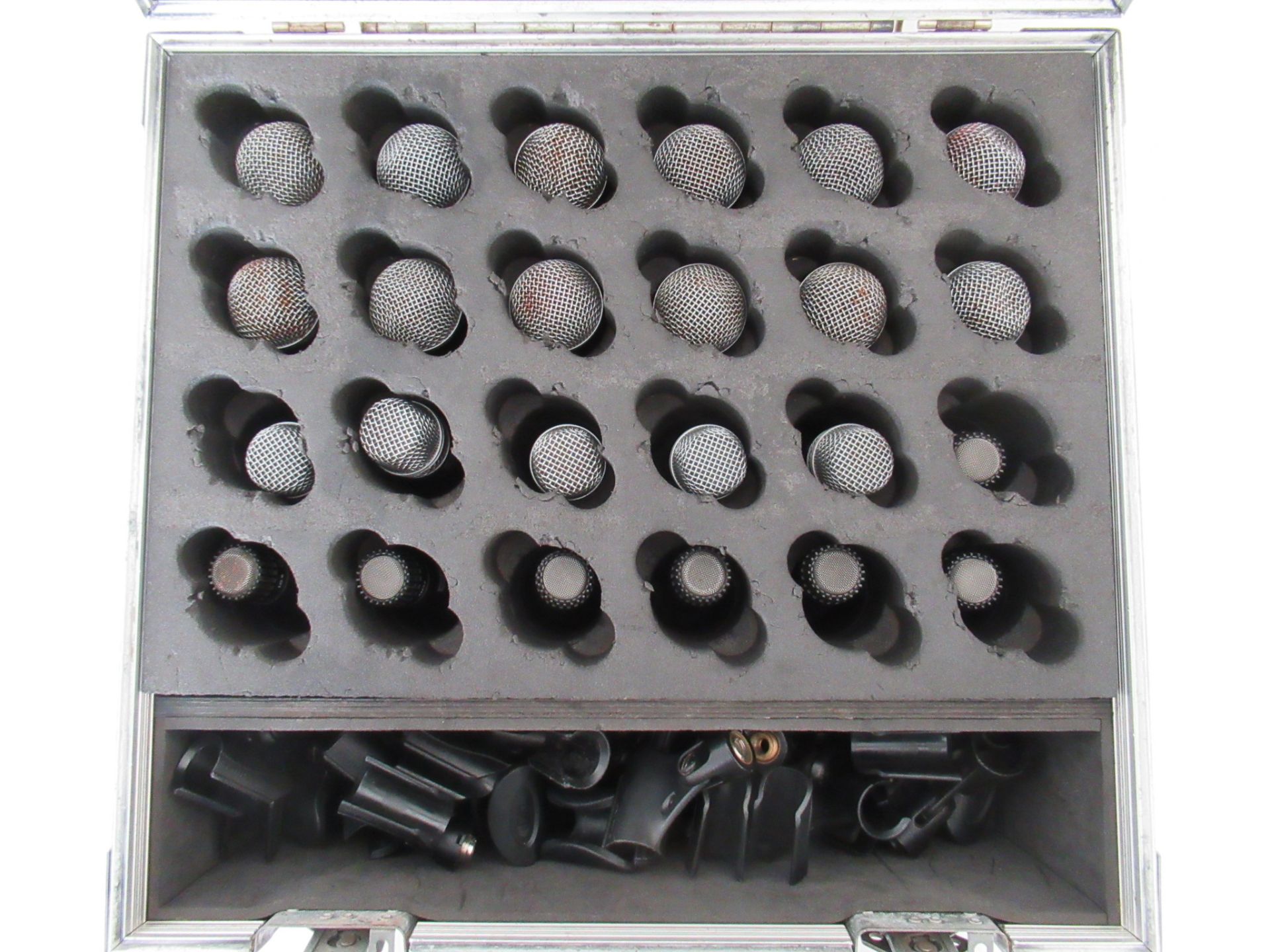 Microphone kit - Image 2 of 9