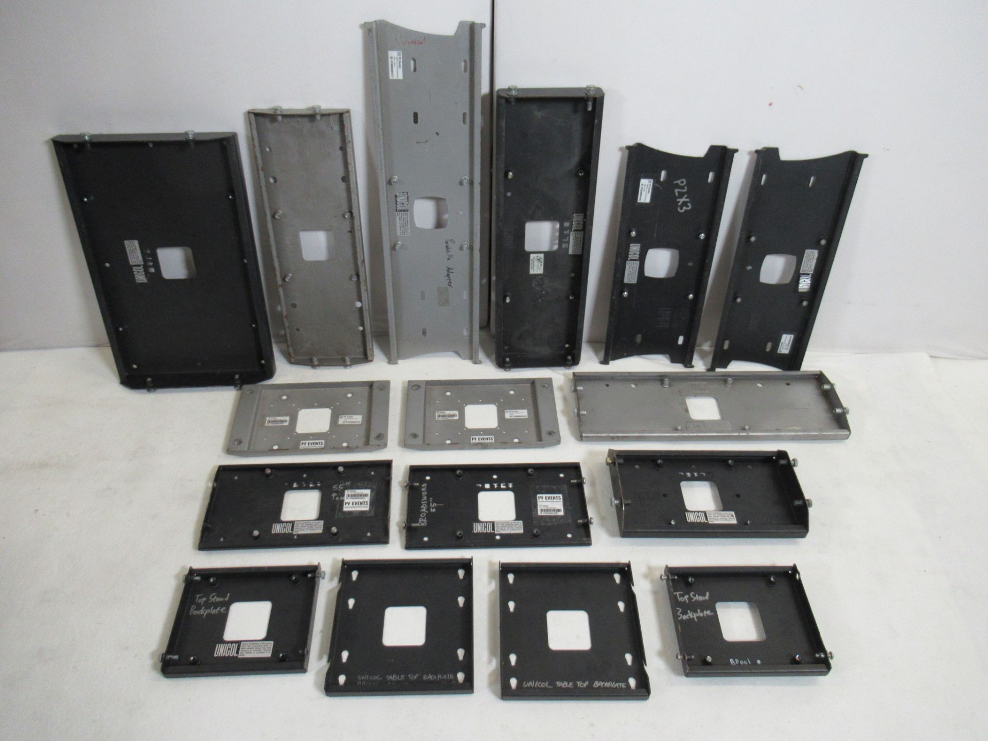 (16) Unicol Screen Mounting Plates and Mounting Adaptors