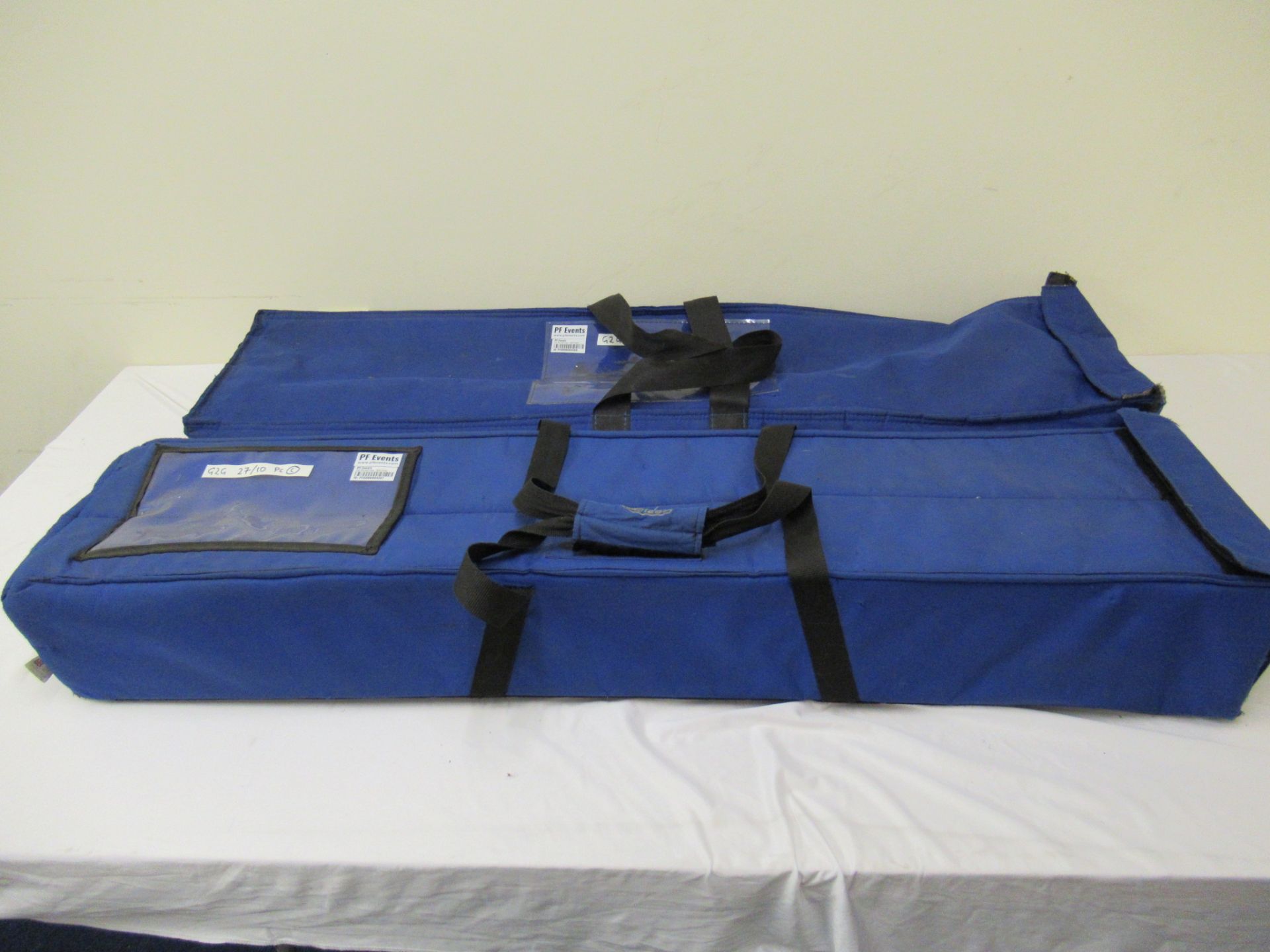 (4) K&M white telescopic tripod speaker stands with Soft bags - Image 4 of 5