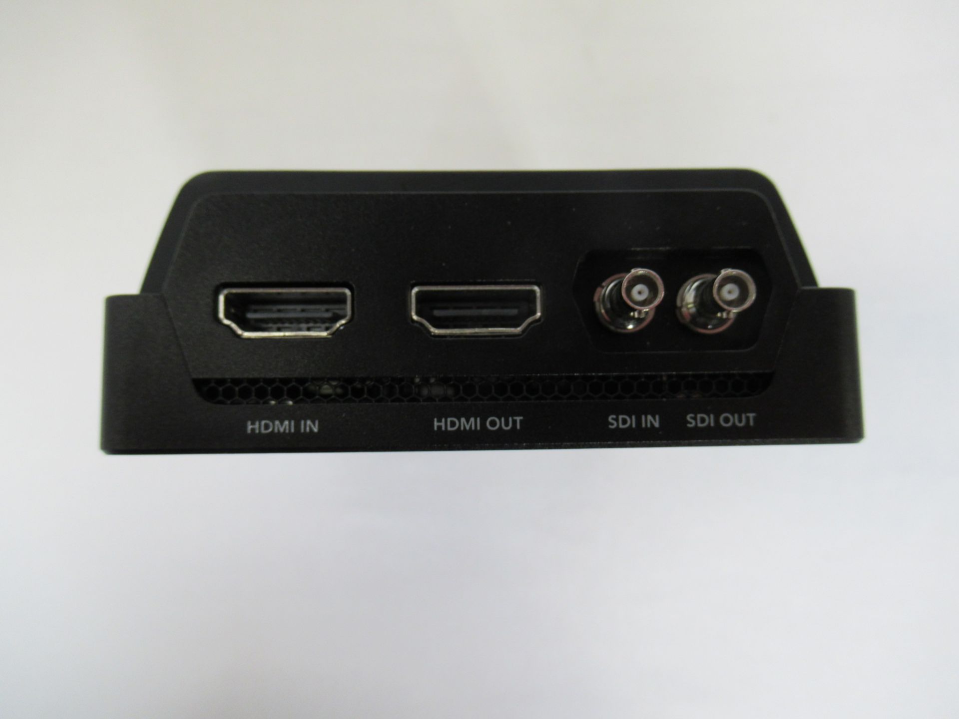 Blackmagic Design Video Assist 12G HDR 5" Field Monitor-Recorder - Image 7 of 15