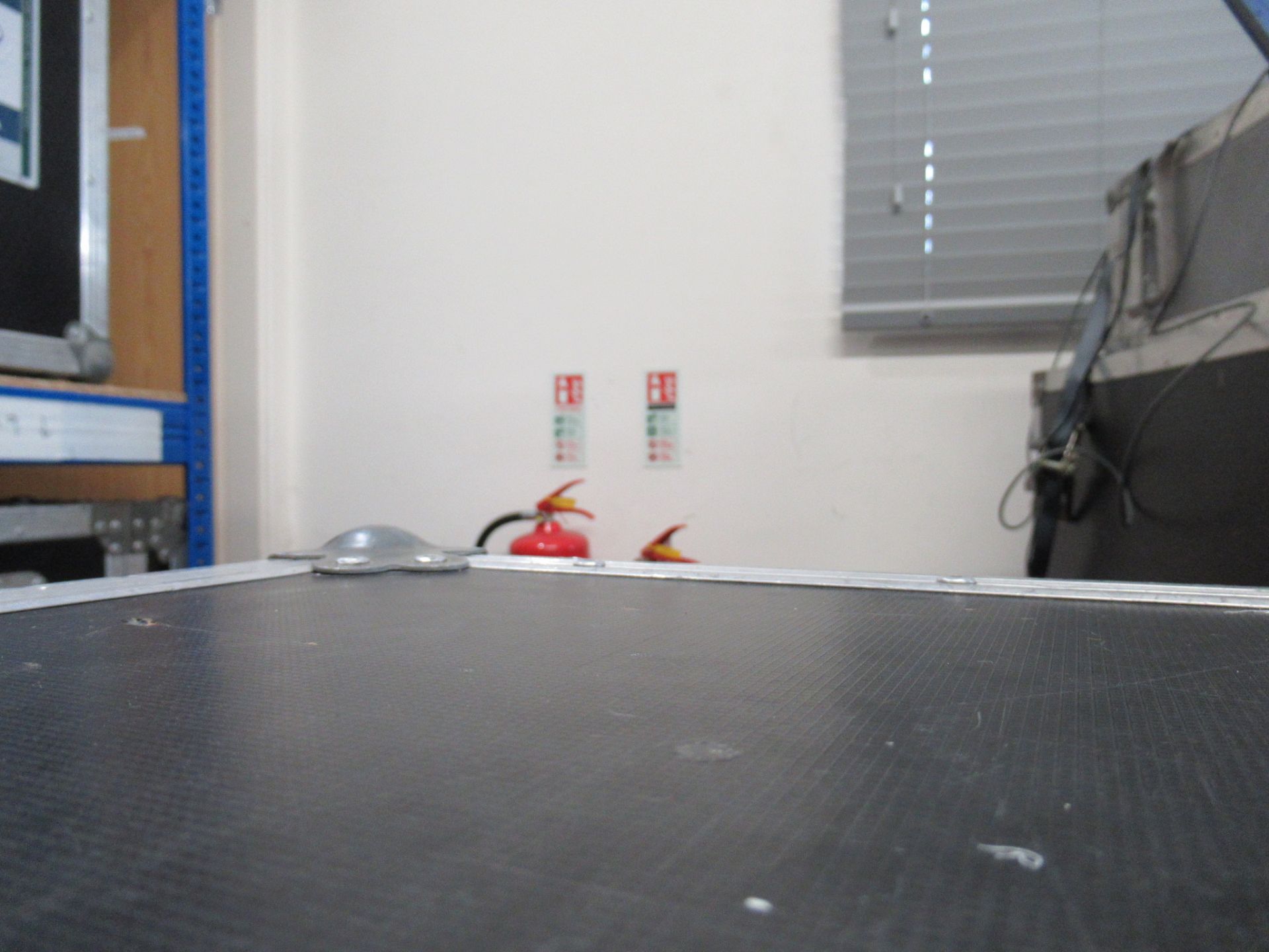 (2) Unicol Parabella heavy duty black stands - Image 6 of 7