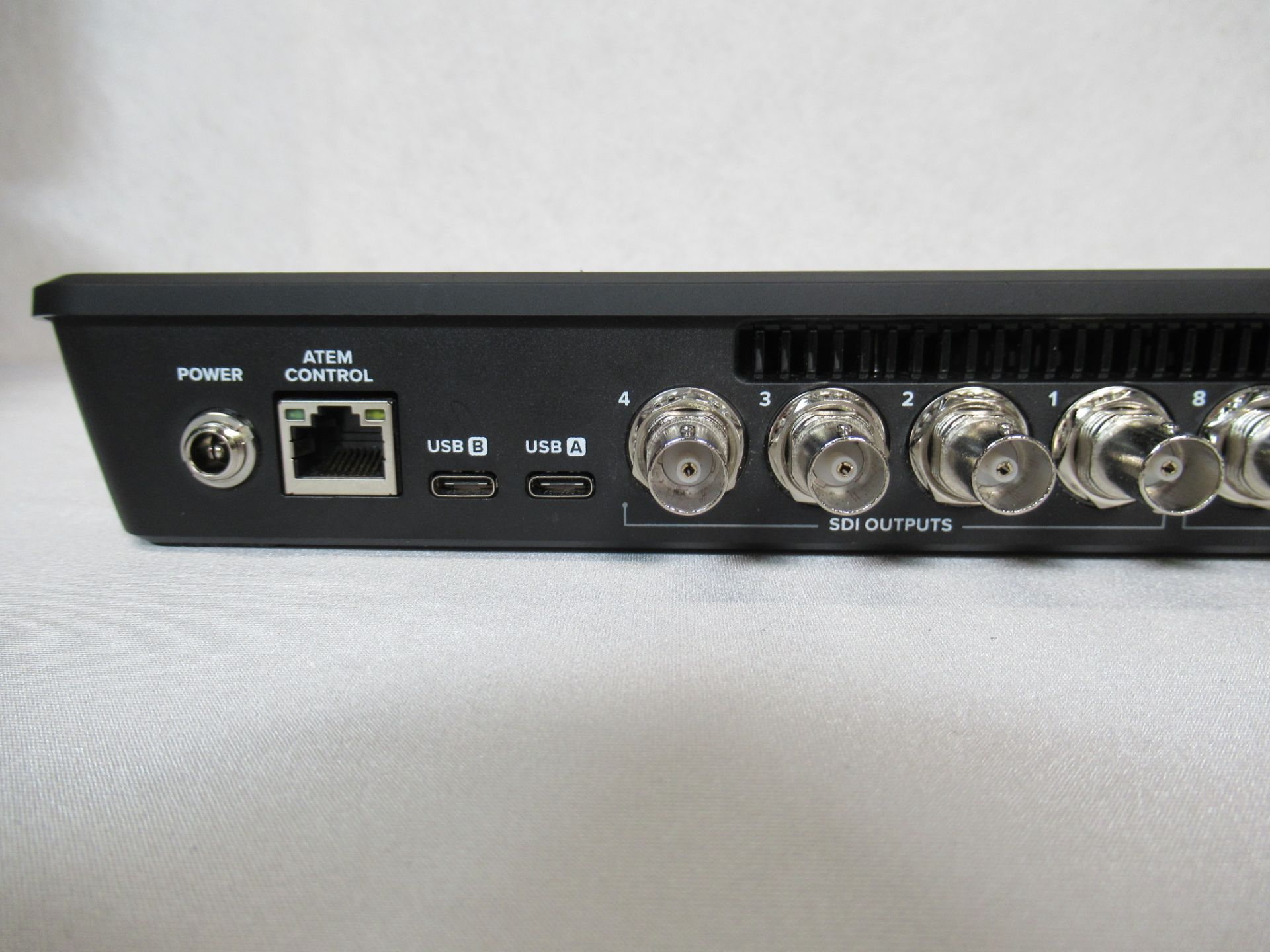 Blackmagic Design ATEM SDI Extreme ISO live production switcher - Image 4 of 12